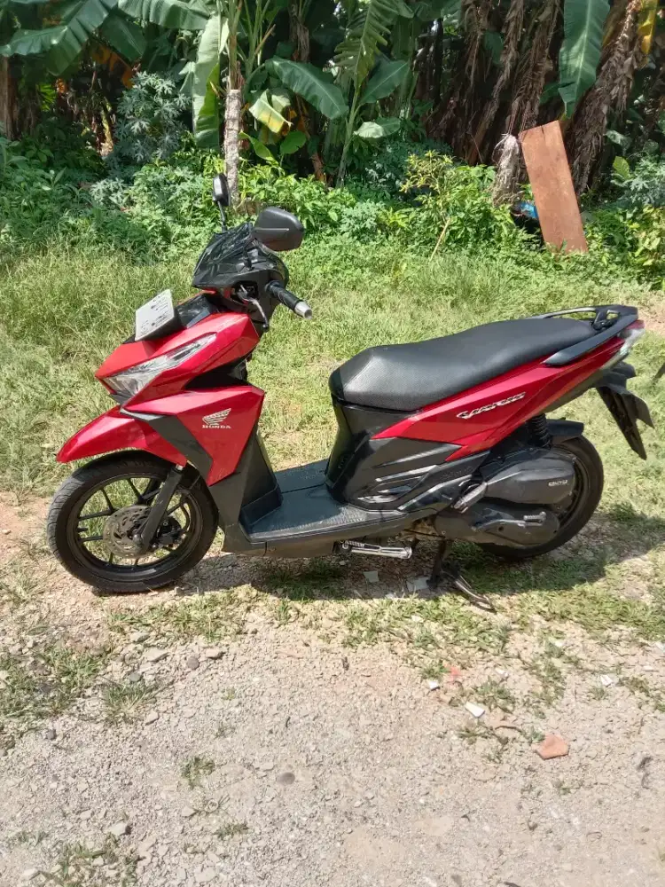 Dijual Vario 125 LED old ,Idling stop 2015,Pajak hidup STNK,BPKB ada
