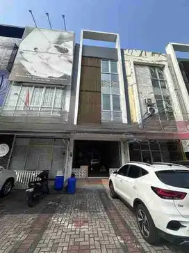 disewakan ruko 3 lantai glaze gading Serpong siap huni super strategis shm termurah