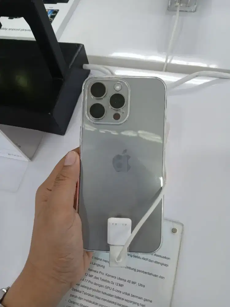 IPHONE 15 PRO MAX