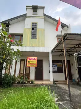 Rumah hoek dalam cluster alam sutera harga dibawah pasar