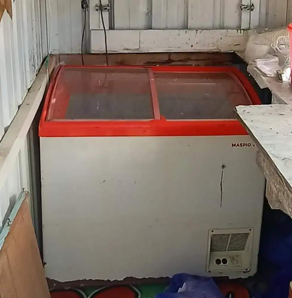 Dijual Freezer gasan jualan atau rumahan