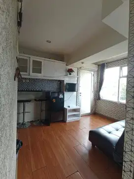 Disewakan apartemen 2 kamar lengkap banget cuma 3 jutaan aja