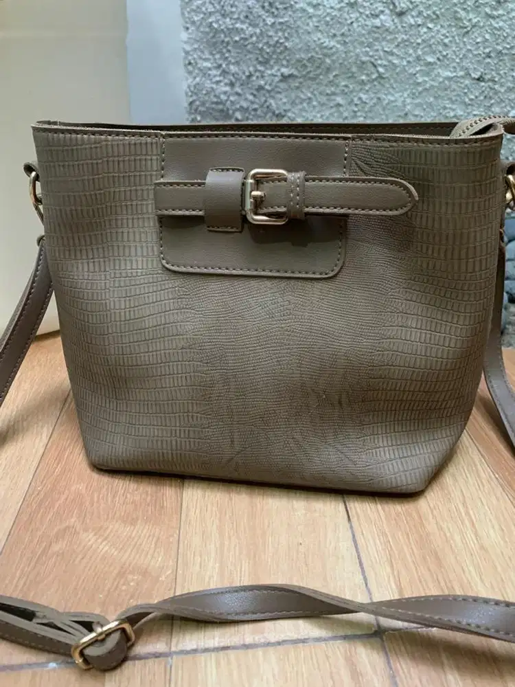 Tas wanita kulit shyntc