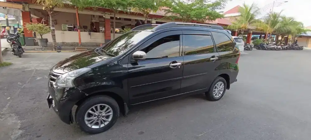 Xenia 2013 type x upgrade interior