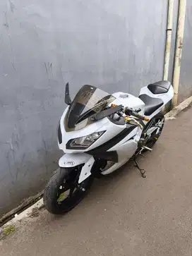 Kawasaki Ninja 250 FI 2013 (LOW KM)