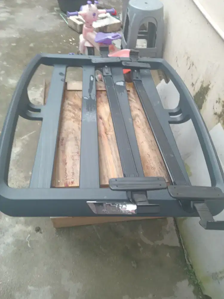Dijual bagasi atas Sigra ( inova, avanza bisa pakai )