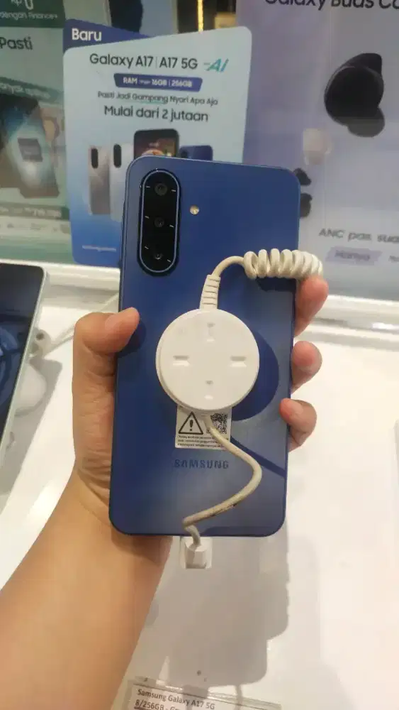 PROMO BUNGA RINGAN SAMSUNG A17 5G 8 256