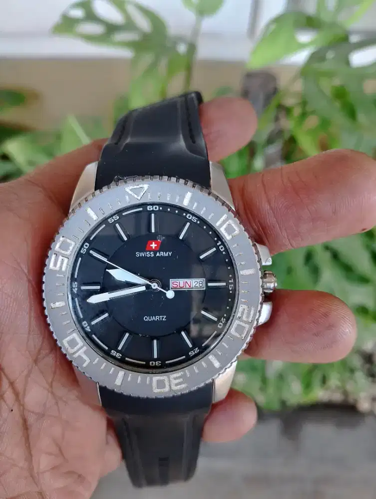 Jam tangan pria