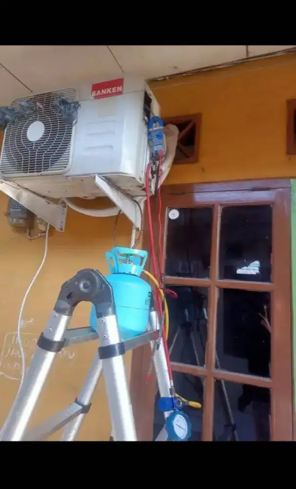 Servis ac bongkar pasang ac