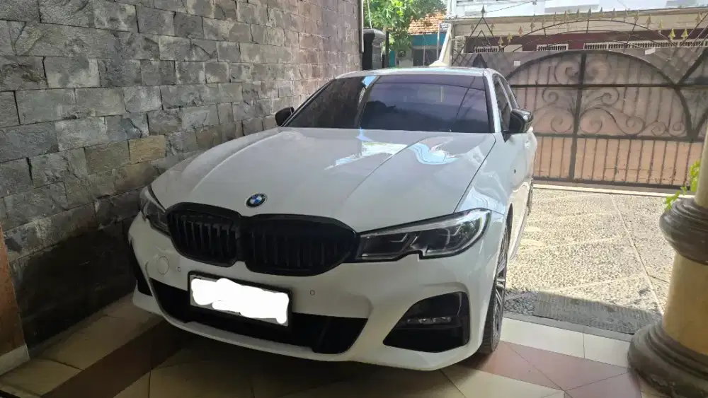 BMW 330i 2020 Bensin