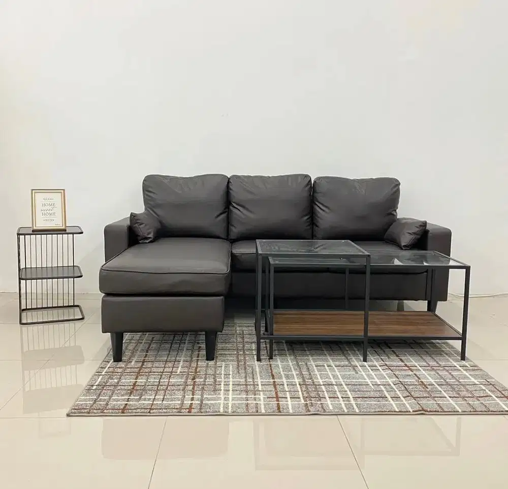 Sofa L bahan kulit sintetis