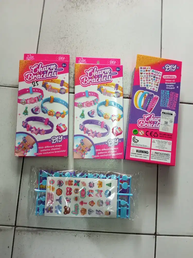 Mainan anak gelang charm bracelet