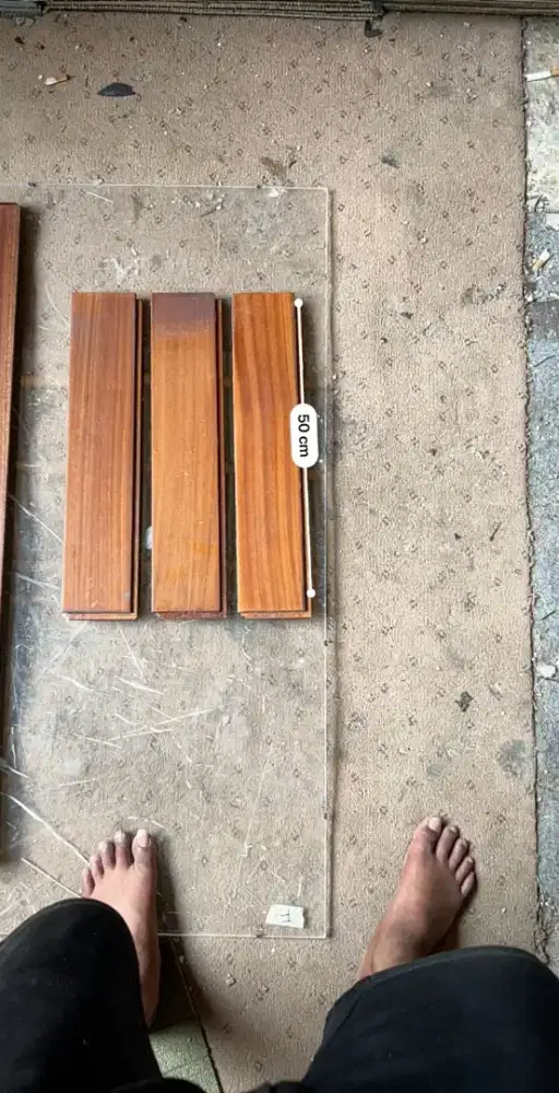 Parkit kayu buat lantay