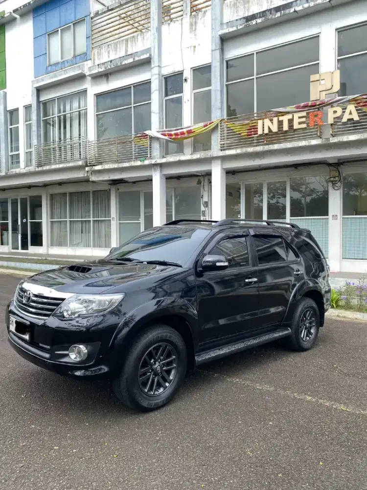 Toyota Fortuner VNT A/T 2014 Akhir