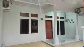 Rumah Kos Putri Cikokol