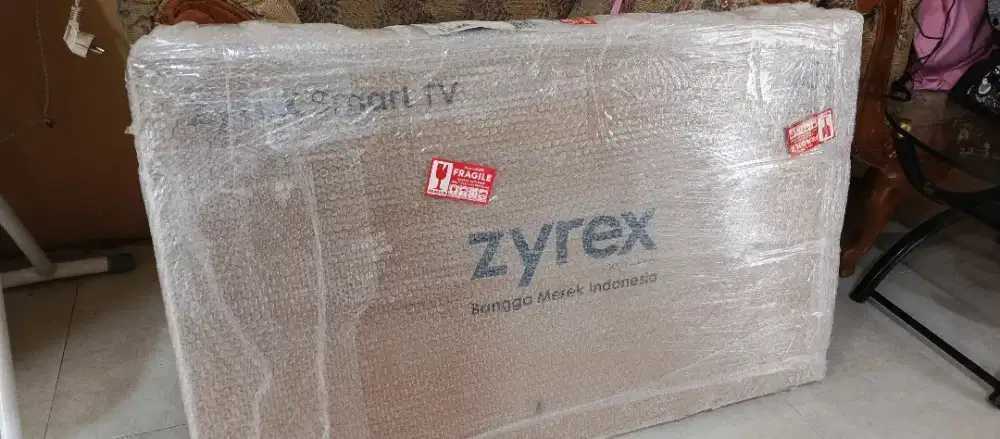 Smart TV 43 zyrex (new - youtube - netflix)