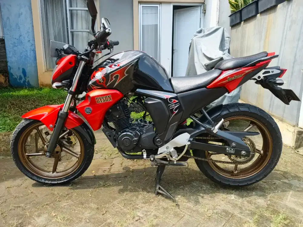 Yamaha Byson FI Injeksi 2016 Merah