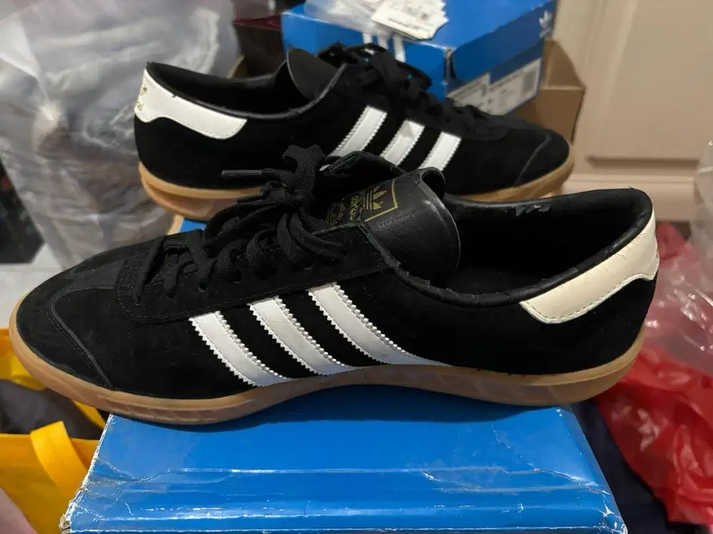 Adidas Hamburg Size 44 2/3