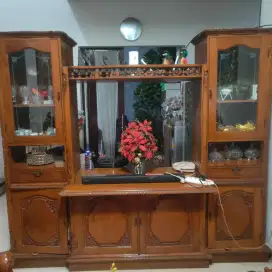 Lemari Jati Hias plus tv