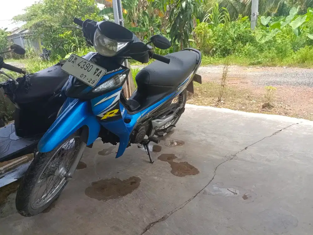 Di jual cepat motor Suzuki smash