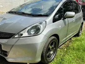 Honda Jazz type e 2012 facelift pajak panjang original