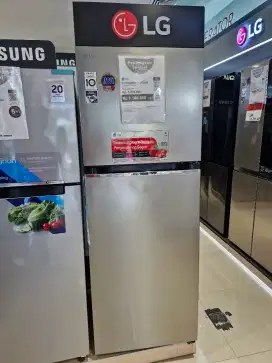 LG Kulkas 2 Pintu 315L Promo Cicilan Bunga 0% Tenor 4 Bulan