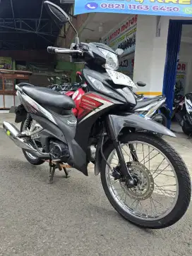 DIJUAL CASH HONDA REVO FIT FI THN 2014 PAJAK IDUP SIAP PAKAI
