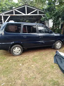 Toyota Kijang 2000 Bensin