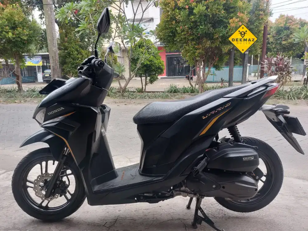 (DP 1 Jt)‼️ Honda Vario 125 CBS ISS Keyless Hitam Mulus 2023