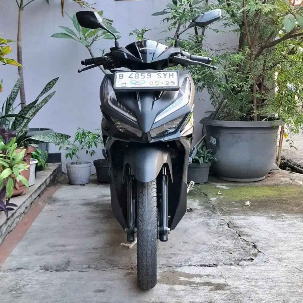 [KM RENDAH] All New Honda Vario CBS ISS 125 CC  Tahun 2024 Gen 2