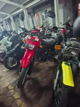 Dijual KLX 150 SM 2024 - Murah 30 Juta! Hemat 8 Juta dari Dealer