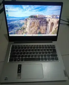 Laptop Lenovo IdeaPad 3