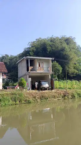 Dijual Rumah 2 Lantai Sukabumi, Parungkuda