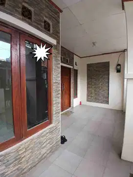 Jual cepat Rumah 2lt Perumnas klender Jakarta timur
