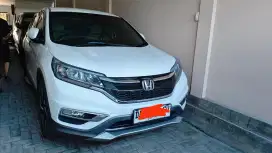 Honda CR-V AT Putih 2015