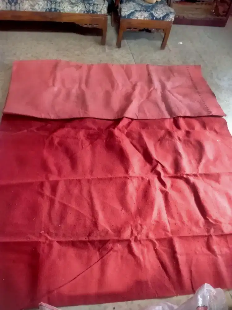 Karpet dasar alas lantai