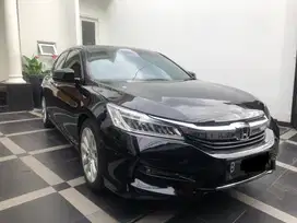 Cash! Accord VTI-L 2017 low km, 2018, 2017, 2015