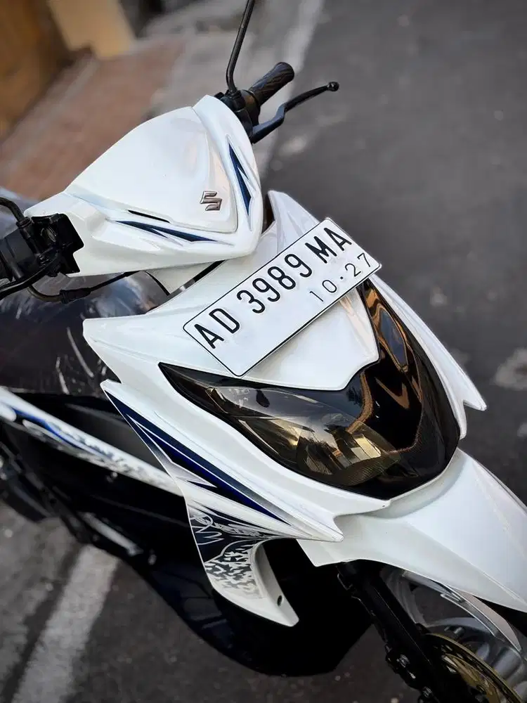 Suzuki HAYATE 125 AD WHITE EDITION