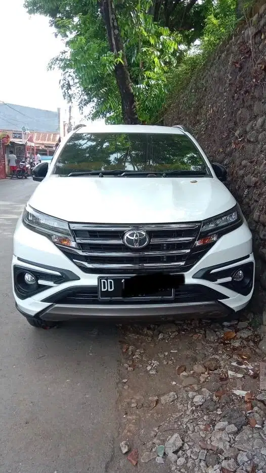 Toyota Rush 2022 Type GR KM Rendah