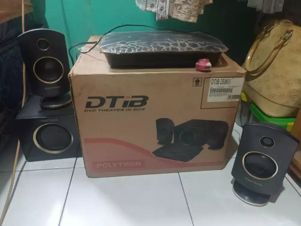 Dijual edisi pindahan home theater Polytron dan PS 2 hard disk