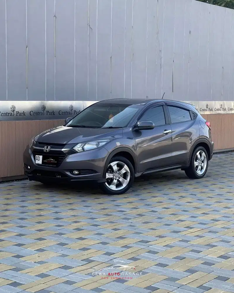HRV E 1.5 Matic 2017 Grey Istimewa