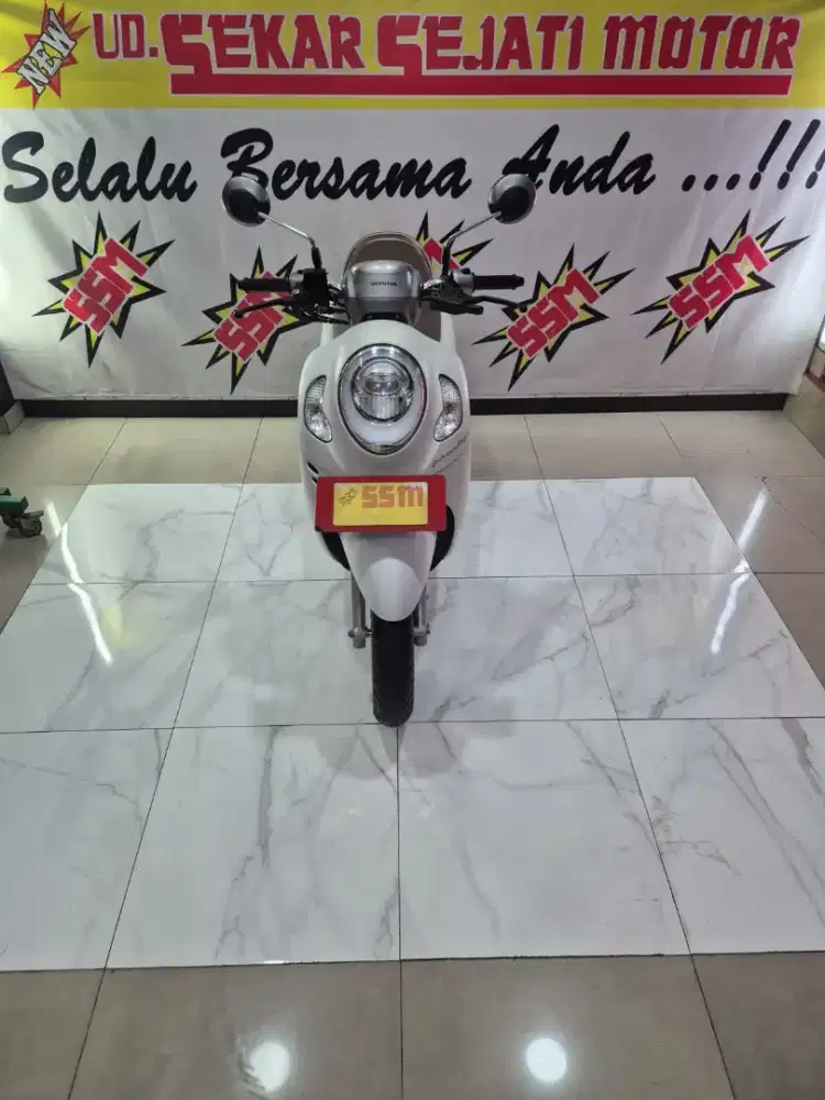 Scoopy Prestige doff iss keyless