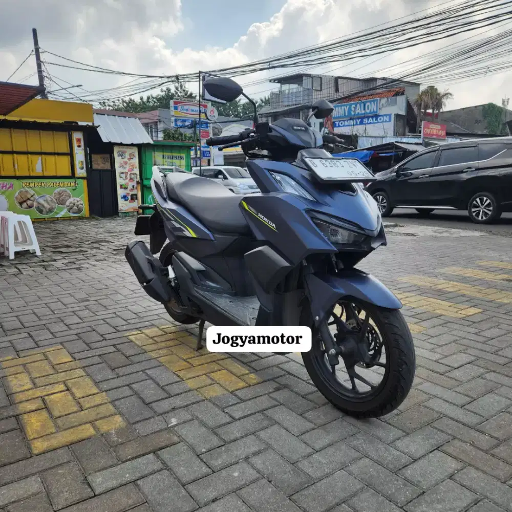 NEW VARIO 160 CBS TAHUN 2024