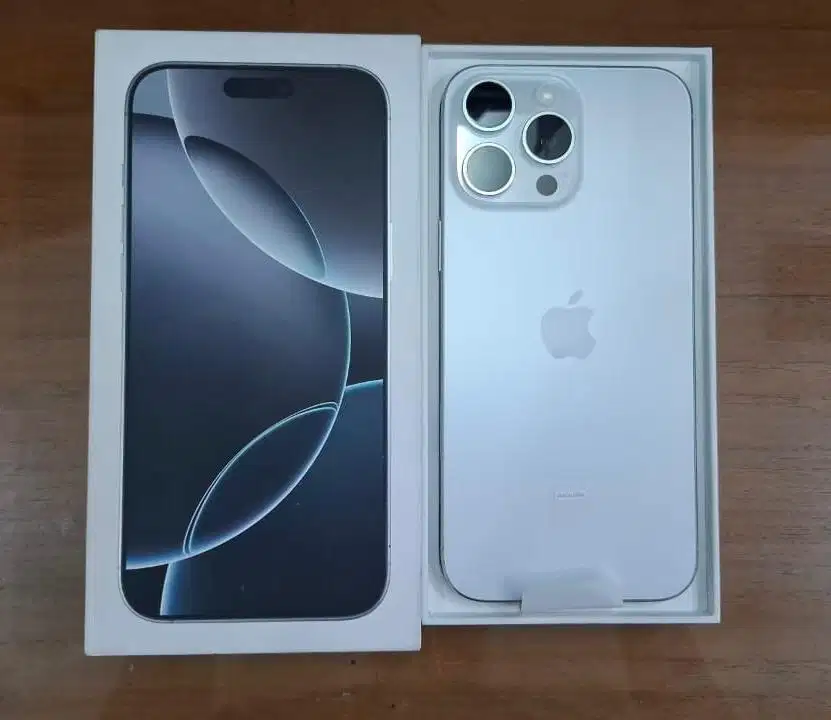 iphone 16 promax 512gb ibox like new