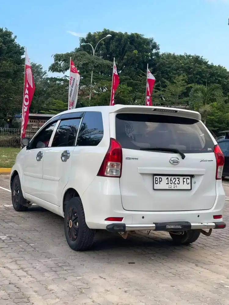 DAIHATSU XENIA X PEMAKAIAN PRIBADI PAJAK HIDUP TANGAN PERTAMA MOBIL