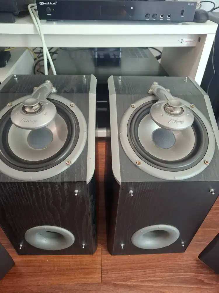 Speaker Bookshelf Mirage OMNI 60 CANADA