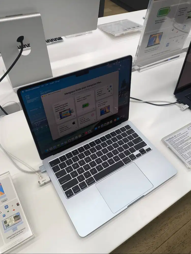 CICILAN LAPTOP MACBOOK AIR PAKI HOME CREDIT TANPA DP