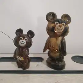 Pajangan Vintage Beruang Misha Olimpiade Moskow Rusia 1980 Porcelain