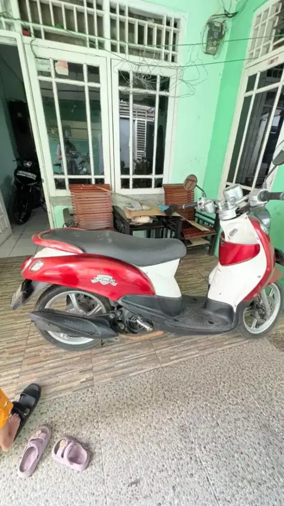 Dijual cepat motor yamaha fino