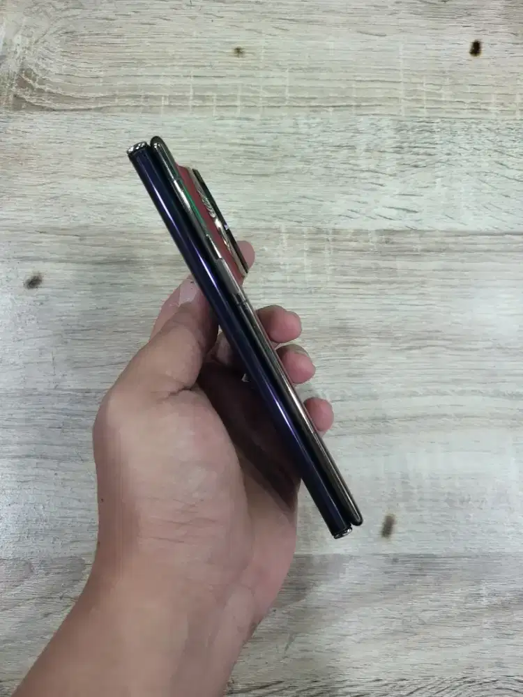 HUAWEI Mate XT ULTIMATE DESIGN 16/1TB